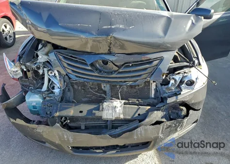 2007 Toyota Camry Ce z USA, uszkodzony, nr VIN 4T1BE46K47U130565